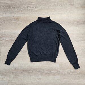 H&M Fine-Knit Turtleneck Sweater Women’s Small Lightweight Viscose Blend Top
